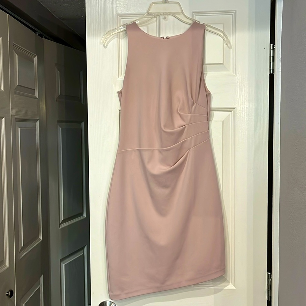 Express pale mauve color sleeveless dress. XS very upscale with sloped hemline.
